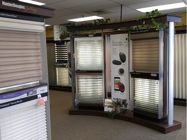 Hunter Douglas Dealer Image